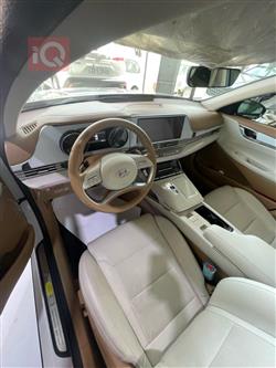 هیوندای ازێرا